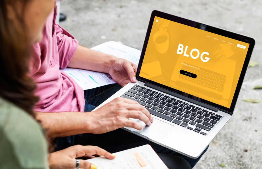 Why is fast delivery important in e-commerce?